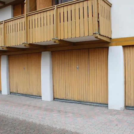 Apartment Cesa Monti Pallidi 1 *